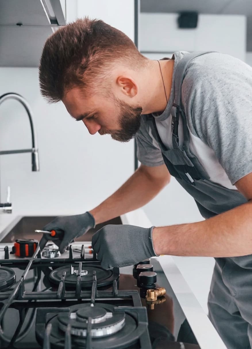 Kitchen plumber